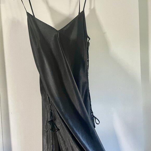 Victoria’s Secret VTG Satin Maxi Slip Dress Size L Black Gown Open Lace Up Sides - Picture 2 of 14